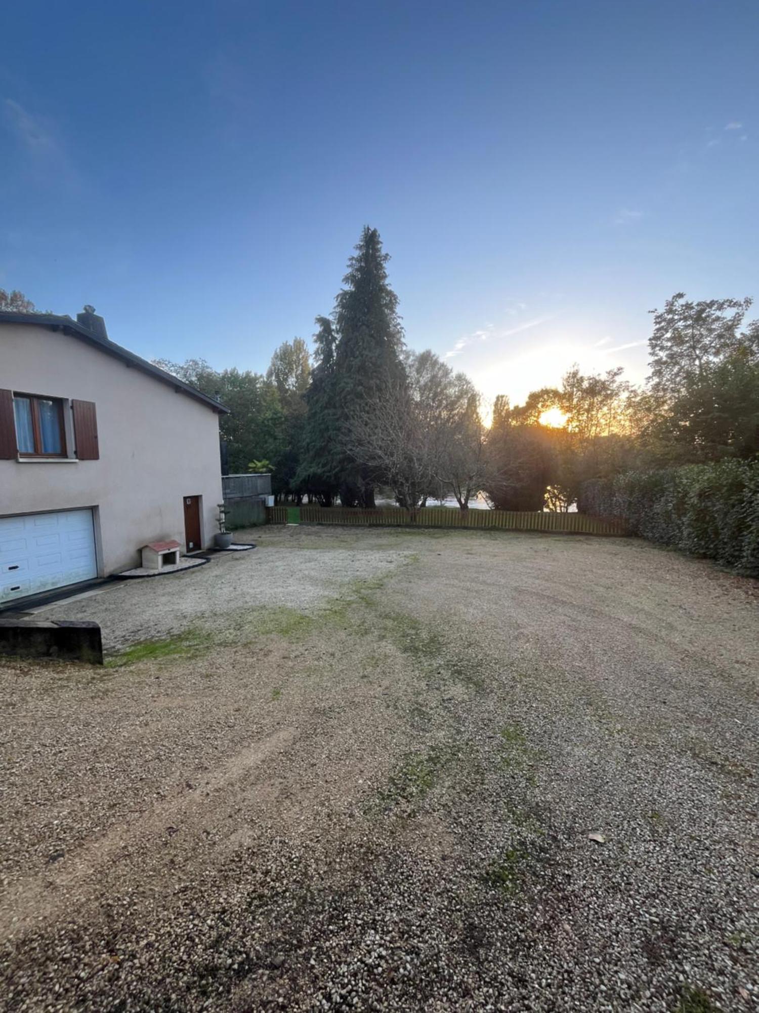 Logement Paisible En Bord De Vienne Bonneuil-Matours Экстерьер фото